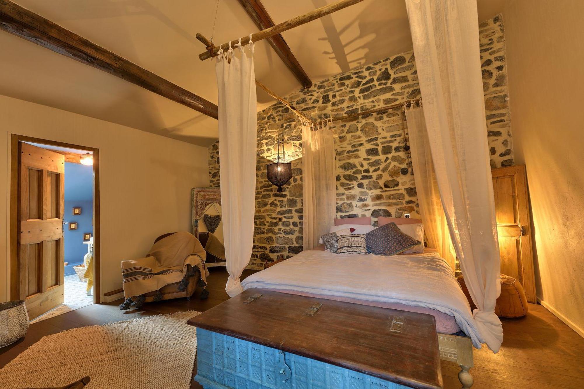 La Gourmandine Hotel Courry Eksteriør billede